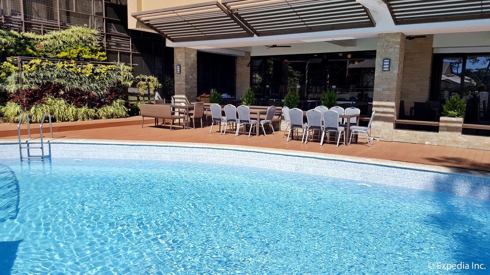 Newtown Plaza Hotel Baguio City Zewnętrze zdjęcie