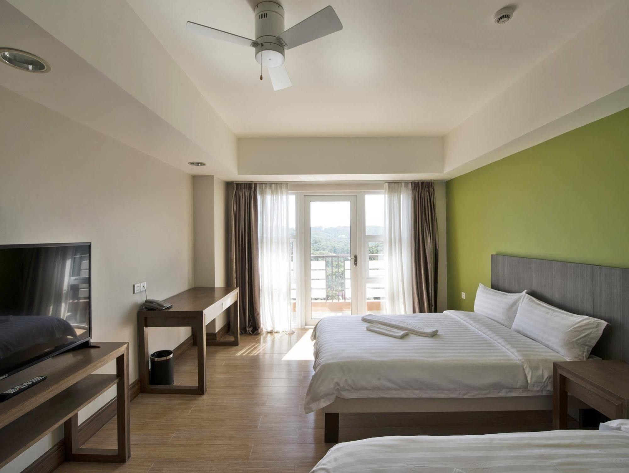 Newtown Plaza Hotel Baguio City Zewnętrze zdjęcie