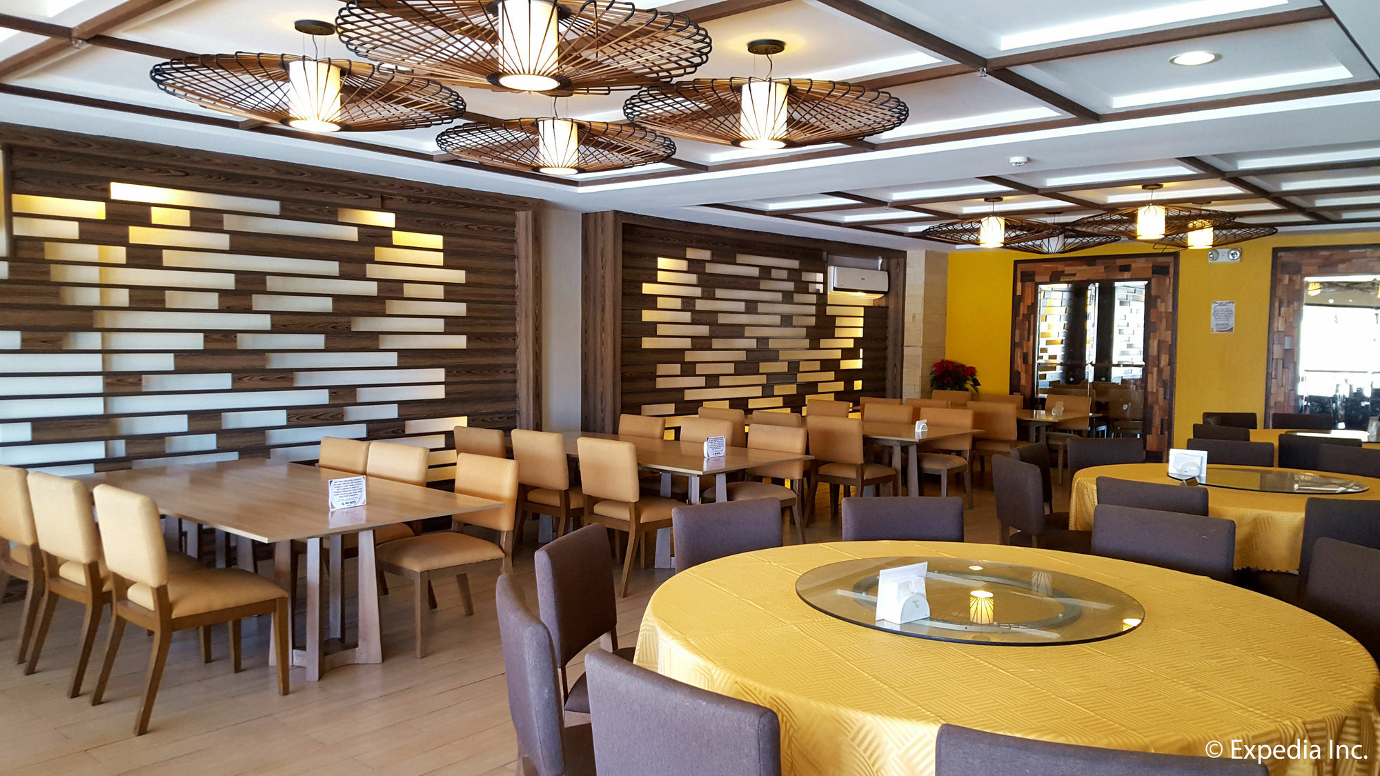 Newtown Plaza Hotel Baguio City Zewnętrze zdjęcie